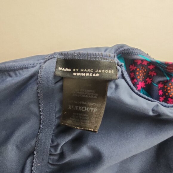 Marc Jacobs Maddy Botanical Floral One Shoulder One Piece Swimsuit XS - Picture 12 of 12